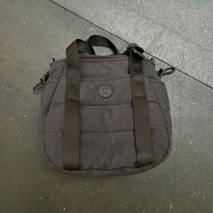 lululemon bucket bag- missing long strap